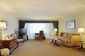 Sutton Place Hotel Toronto