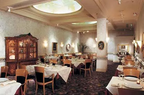 Sutton Place Hotel Toronto